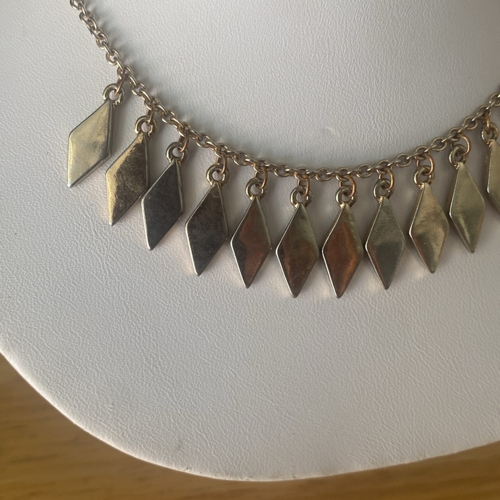 Dainty fringe silver tone banner necklace - Picture 3 of 7